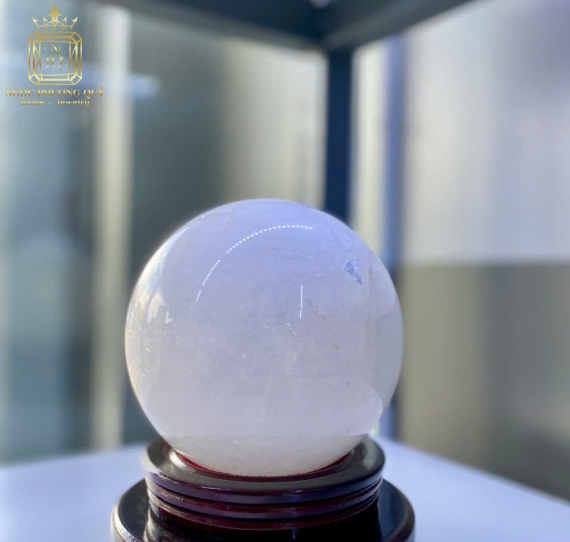 Bi cầu Thạch anh