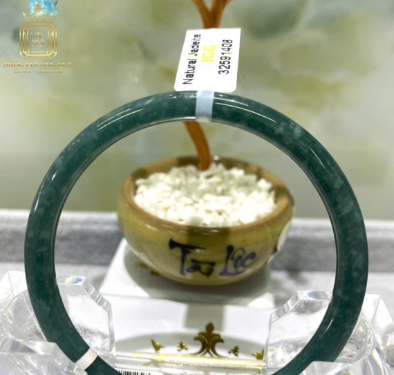 Vòng Cẩm Thạch Tự  Nhiên Type A 