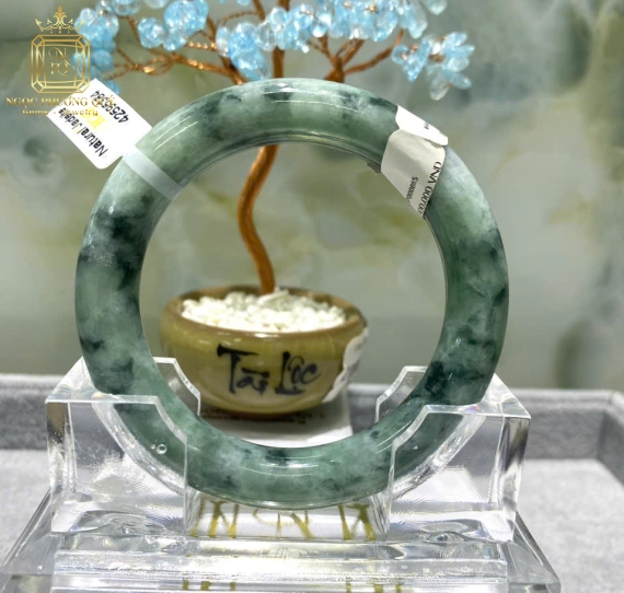 Cẩm thạch tự nhiên