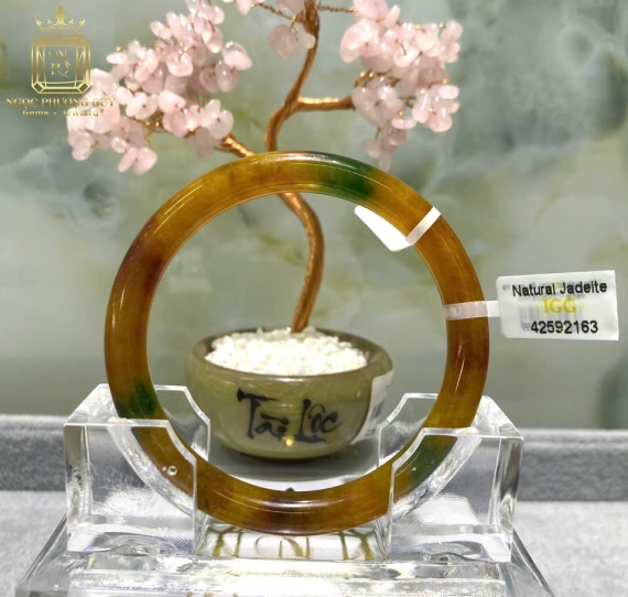 Cẩm thạch tự nhiên