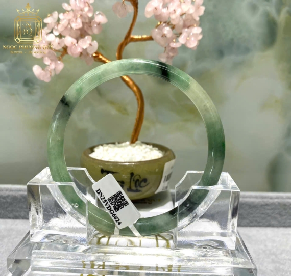 Cẩm thạch tự nhiên