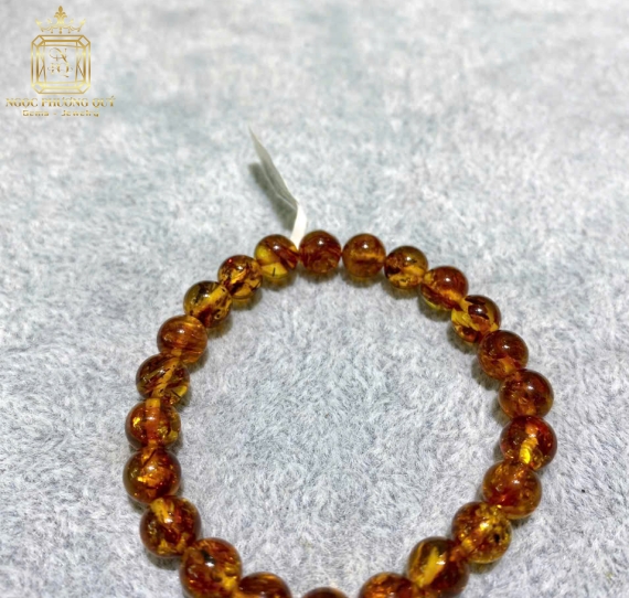 Vòng chuỗi hổ phách