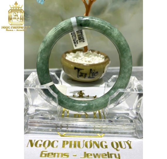 Vòng Cẩm Thạch Tự  Nhiên Type A