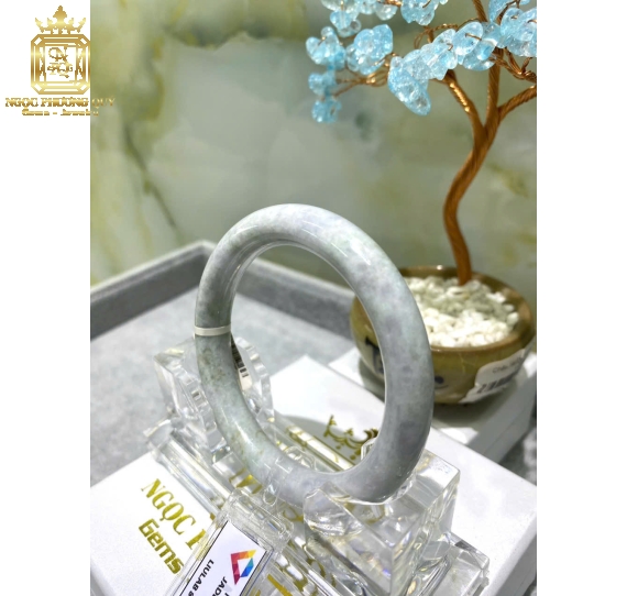 Vòng Cẩm Thạch Tự  Nhiên Type A