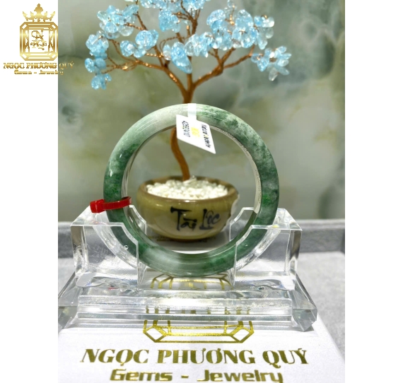 Vòng Cẩm Thạch Tự  Nhiên Type A