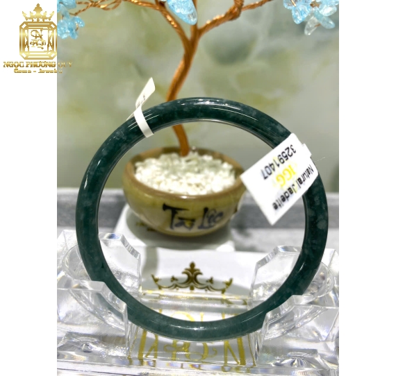 Vòng Cẩm Thạch Tự  Nhiên Type A 