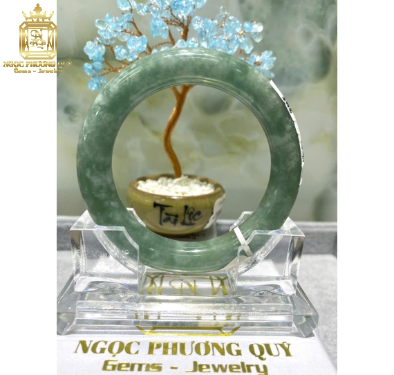 Cẩm thạch tự nhiên