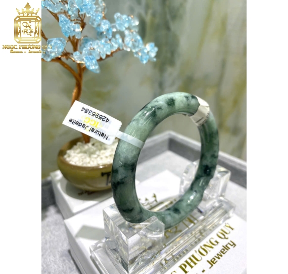 Cẩm thạch tự nhiên