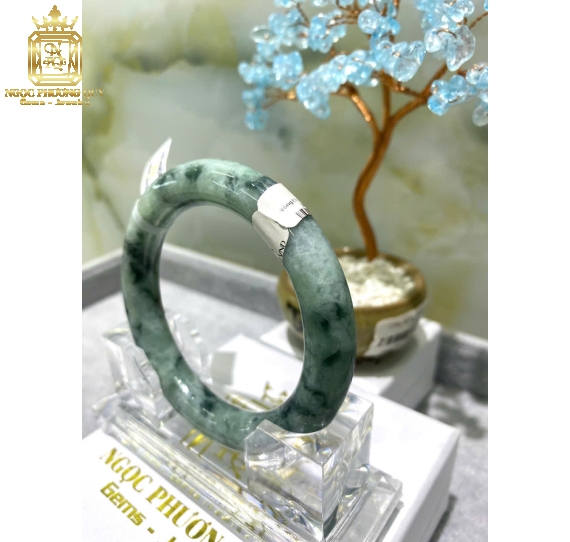 Cẩm thạch tự nhiên
