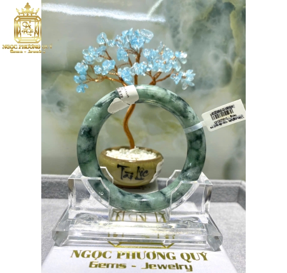 Cẩm thạch tự nhiên
