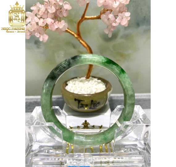Cẩm thạch tự nhiên