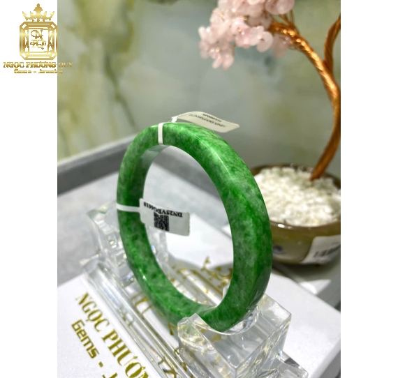 Cẩm thạch tự nhiên