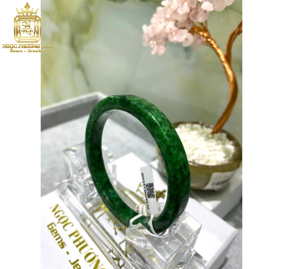 Cẩm thạch tự nhiên