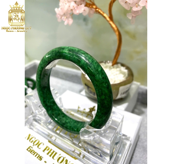 Cẩm thạch tự nhiên