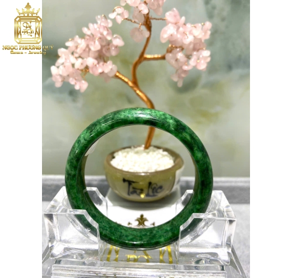 Cẩm thạch tự nhiên