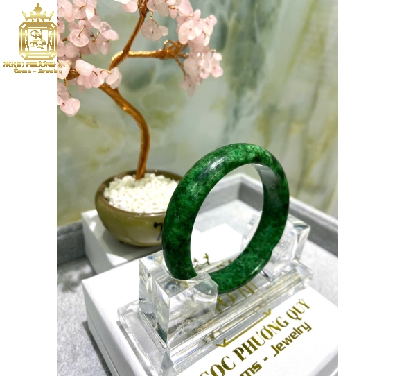 Cẩm thạch tự nhiên
