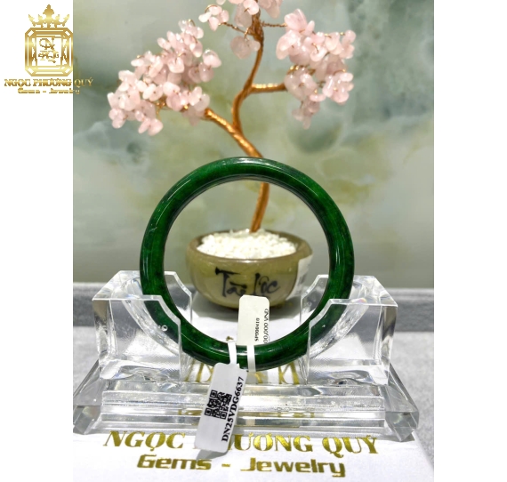 Cẩm thạch tự nhiên
