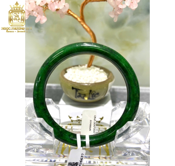 Cẩm thạch tự nhiên