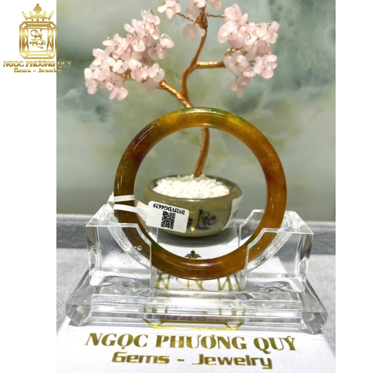 Cẩm thạch tự nhiên
