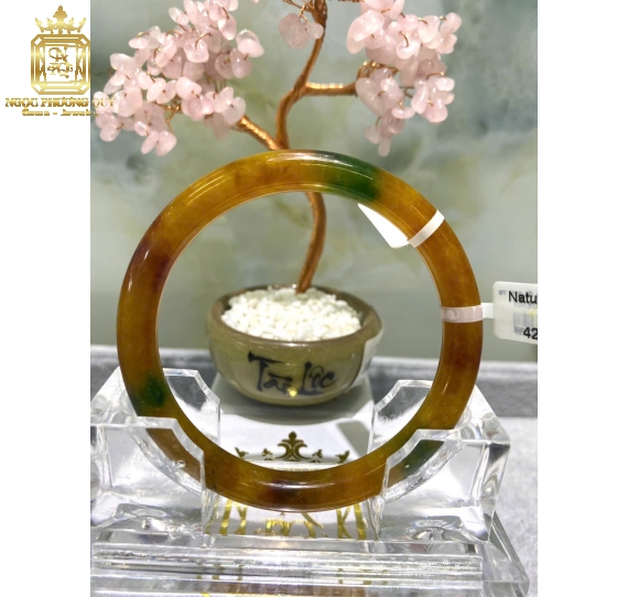 Cẩm thạch tự nhiên