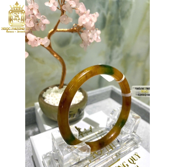 Cẩm thạch tự nhiên