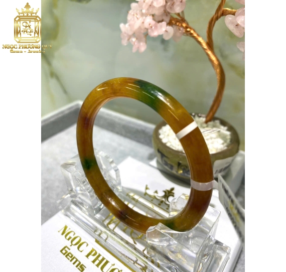 Cẩm thạch tự nhiên