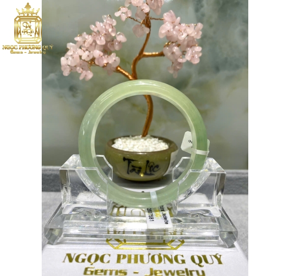 Cẩm thạch tự nhiên