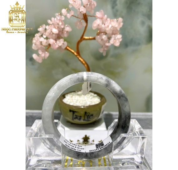 Cẩm thạch tự nhiên