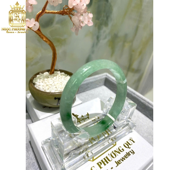 Cẩm thạch tự nhiên