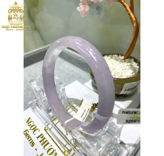 Cẩm thạch tự nhiên