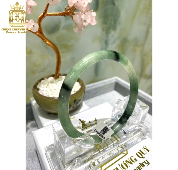 Cẩm thạch tự nhiên
