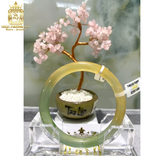 Cẩm thạch tự nhiên