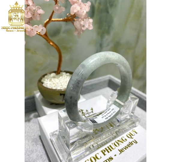 Cẩm thạch tự nhiên