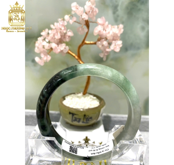 Cẩm thạch tự nhiên
