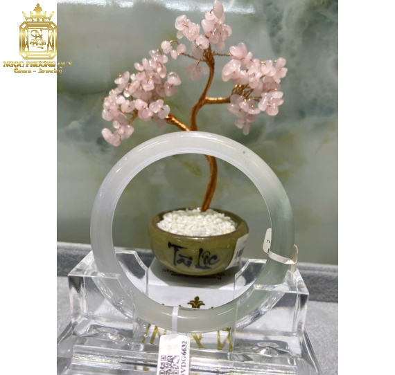 Cẩm thạch tự nhiên