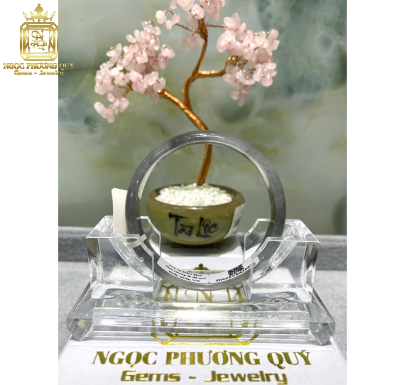Cẩm thạch tự nhiên