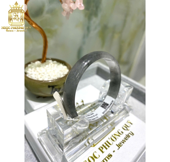 Cẩm thạch tự nhiên