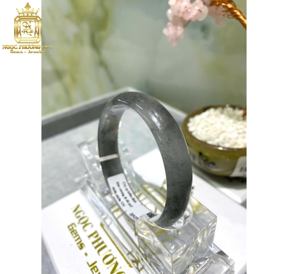 Cẩm thạch tự nhiên