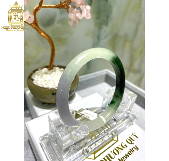 Cẩm thạch tự nhiên