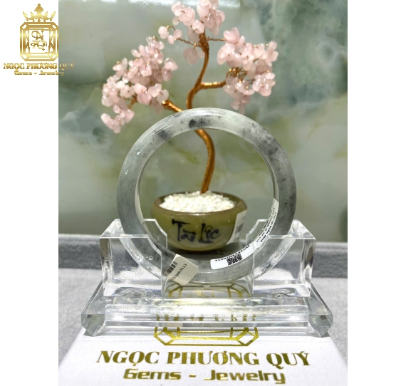 Cẩm thạch tự nhiên