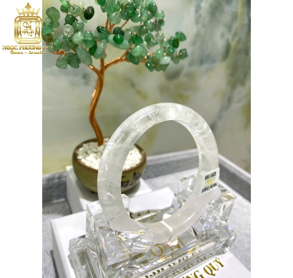 Vòng thạch anh tự nhiên
