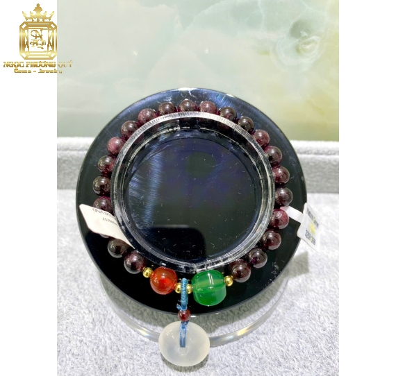 Vòng chuỗi mắt mèo Opal